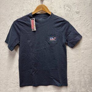 Vineyard Vines Pocket T-Shirt Boys M (12-14) Blue Blazer Waving Flag Whale Print